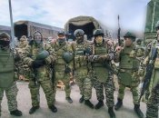 Среди участников – не только обычные добровольцы, но и зеки