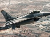 Винищувач F-16