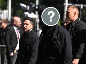 Рядом с Владимиром Зеленским засветился новый охранник