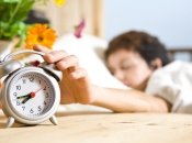 Как легко разбудить ребенка утром в школу