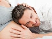 Беременный мужчина: синдром будущего папы