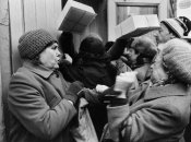 Битвы за сладкое в СССР не отличить от сегодняшних драк россиян за сахар