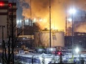 После атаки беспилотников начался пожар