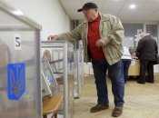 Западу важно сохранить демократию в Украине