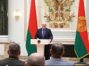 александр лукашенко попытался оправдать подарок