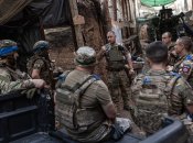 Українські військові на службі