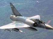 Багатоцільовий надзвуковий реактивний винищувач четвертого покоління Mirage 2000 ВПС Франції