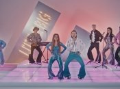 Кадр із кліпу UNO Little Big