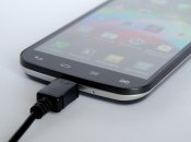 Телефон нужно заряжать так, чтобы не повредить аккумулятор