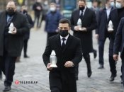 Зеленский оставил лампаду возле часовни