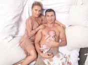 В последний момент: звезды, родившие в декабре 2014