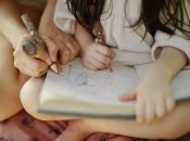 6 способов научить ребенка правильно держать ручку или карандаш