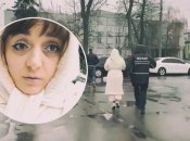 Кохановскую ведут в машину