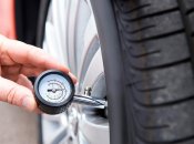 Измерение давления воздуха в шинах