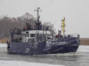 Траулер "Капитан Лобанов"
