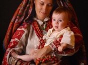 Фамилии, произошедшие от женщин, большая редкость