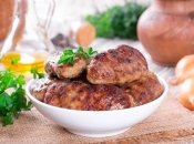 Как приготовить сочные котлеты