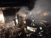 Рятувальники розбирають завали