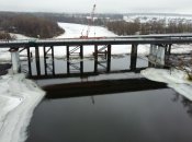 Міст на під'їзді до Чернігова