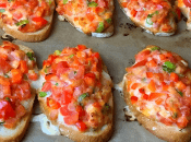 Бутерброди з ковбасою та помідорами