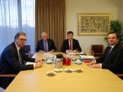 Встреча с участием Александра Вучича и Альбина Курти