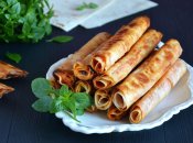 Апетитні трубочки з лаваша