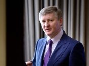 Украинский олигарх Ахметов назвал путина военным преступником