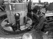 Демонтаж ракеты СС-19 в Первомайске