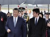 Си Цзиньпин во Франции