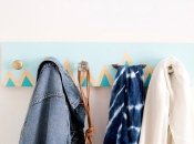 Есть идея! Яркая вешалка для прихожей (ФОТО)