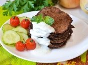 Вкусные и ароматные оладьи из куриной печени