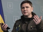 Подоляк подякував Джонсону за сміливість називати речі своїми іменами