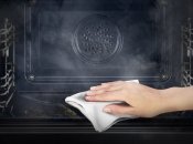 Завдяки лайфхаку духовка знову буде як нова