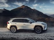 Позашляховик Toyota RAV4 входить у перелік найкращих вживаних позашляховиків 2024