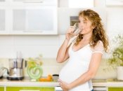 Отеки во время беременности: как их избежать