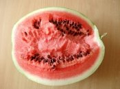 Цьогорічна ягода дорожча, аніж торік і ціна на неї може різко впасти у серпні