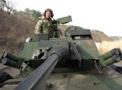 M242 Bushmaster на БМП M2 Bradley