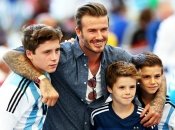 Отцы и дети: 9 звездных сыновей, как две капли похожие на своих отцов