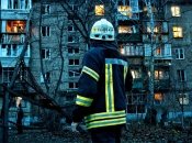 В домах повылетали стекла из-за падения дронов