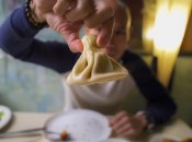 Чому не варто їсти хвостик з тіста