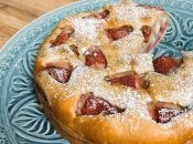 Паляница с клубникой