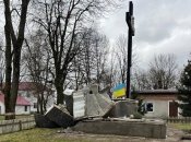 Декоммунизация в Украине продолжается
