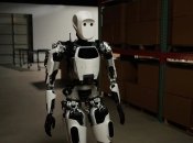 Apollo разработан для живых действий на рабочем месте рядом с обычными людьми