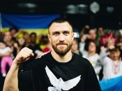 Василий Ломаченко