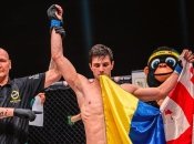 Грузинского чемпиона арестовали во время протестов: он поддерживает Украину