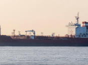 Оккупанты угрожают судам