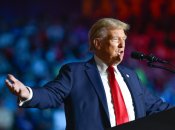 Трамп висловився про переговори Штатів із Росією та Україною