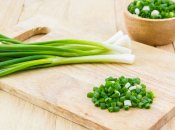 Начинки из зеленого лука для пирожков: 3 самых вкусных рецепта