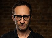 Міша Крупін часто їздить до захисників на схід