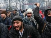 На кордоні Туреччини з ЄС зібралися понад 13 тисяч мігрантів